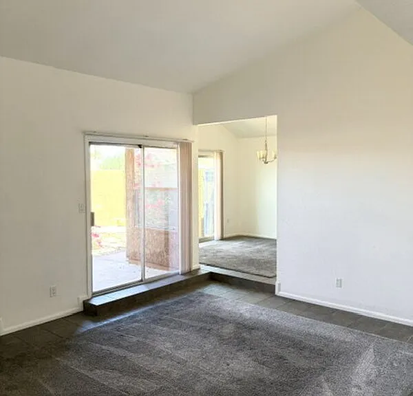 901 S Melody Ln — Photo 2