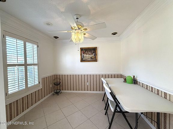 3rd image of 3816 HEATH Road