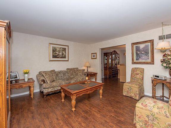 5th image of 5558 Wesmere Lakes Ct