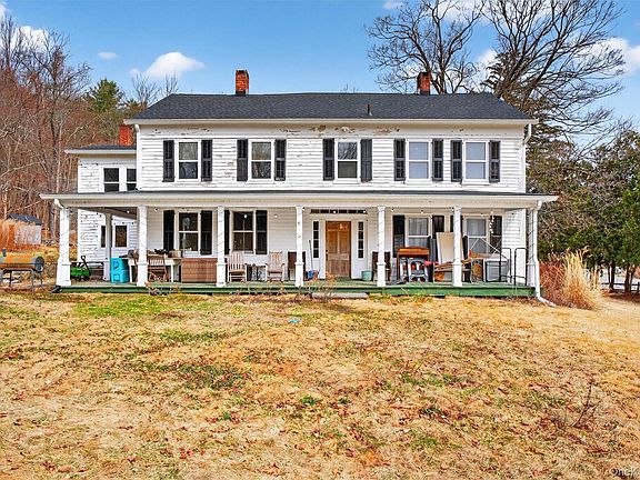 2nd image of 611 Peekskill Hollow Road