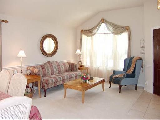 4th image of 11102 WILSON OAK DR