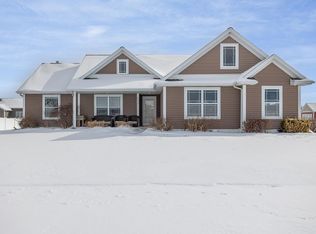 7413 W Ryan Ct, Bay City, MI 48706