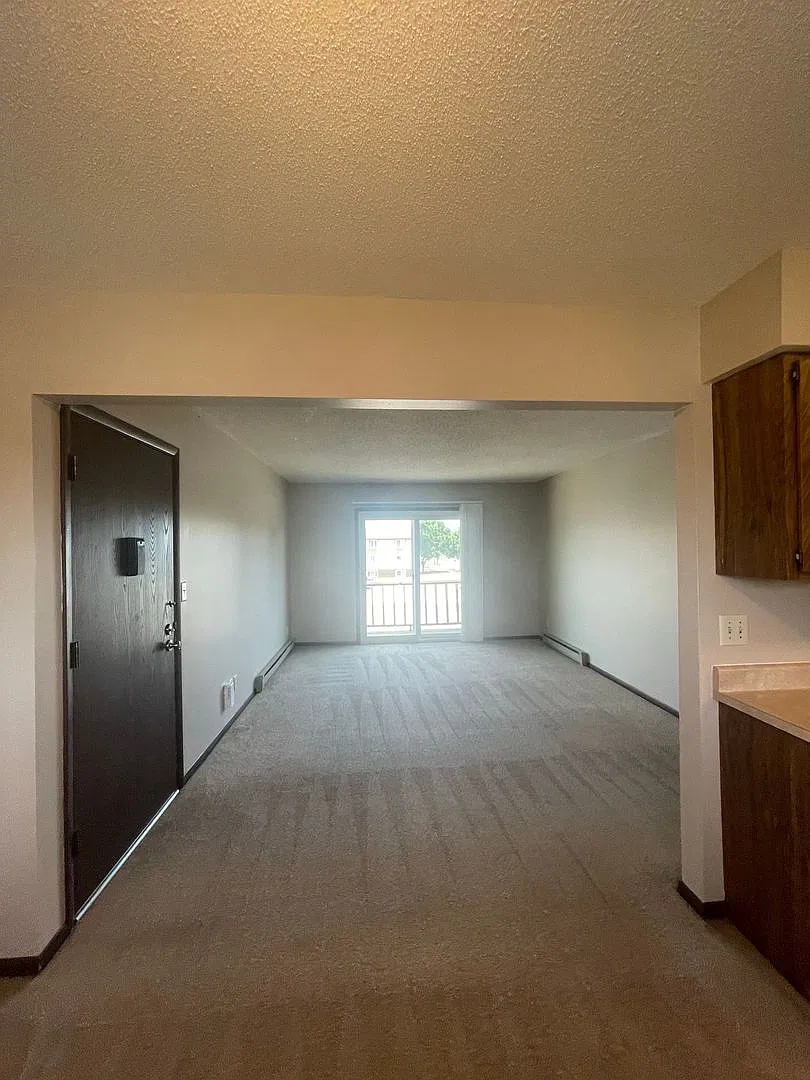 2339 Yeager Rd — Photo 1