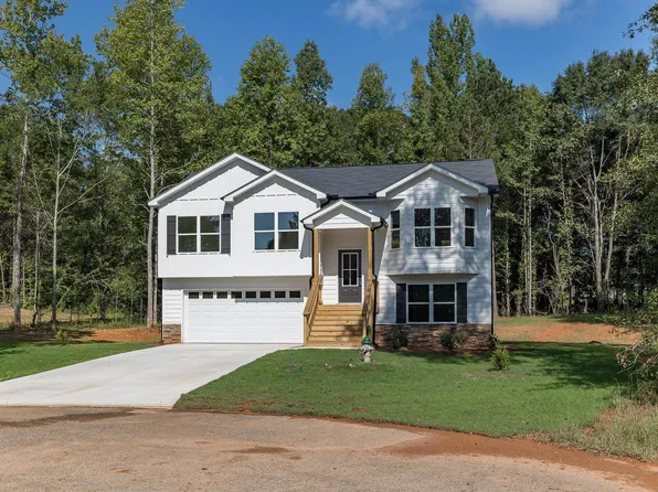 235 Bambi Trce, Bogart, GA 30622
