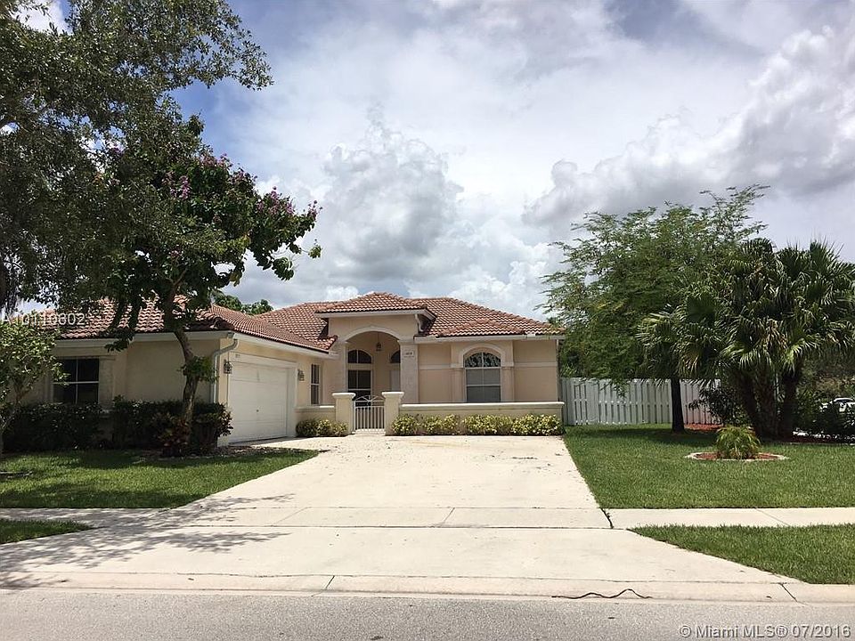 1st image of 18719 NW 23rd St