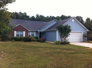 214 Country Meadows Cir, Jenkinsburg, GA 30234