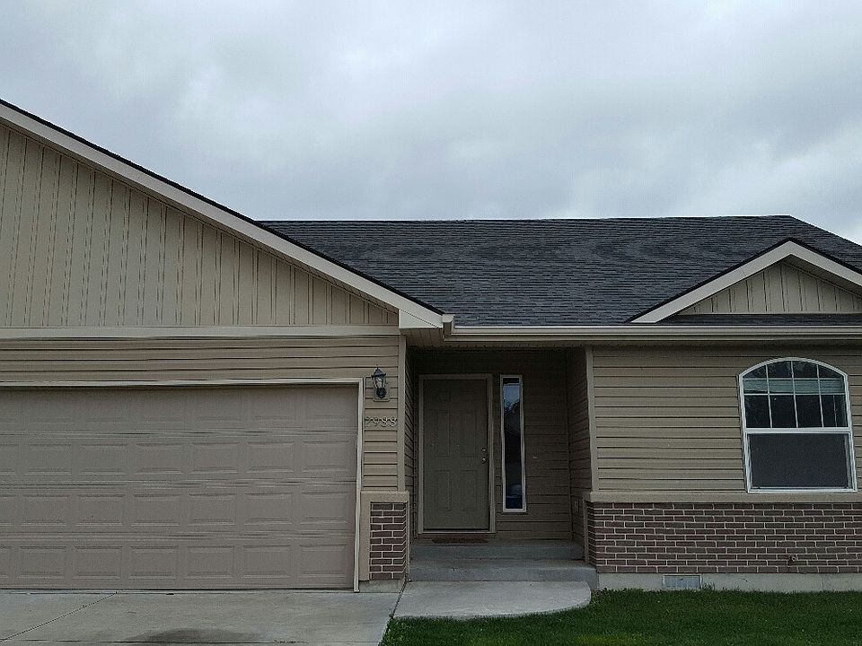 1st image of 2988 Sapphire Dr