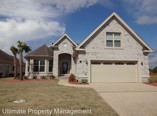 8242 Masonboro Pointe NE, Leland, NC 28451