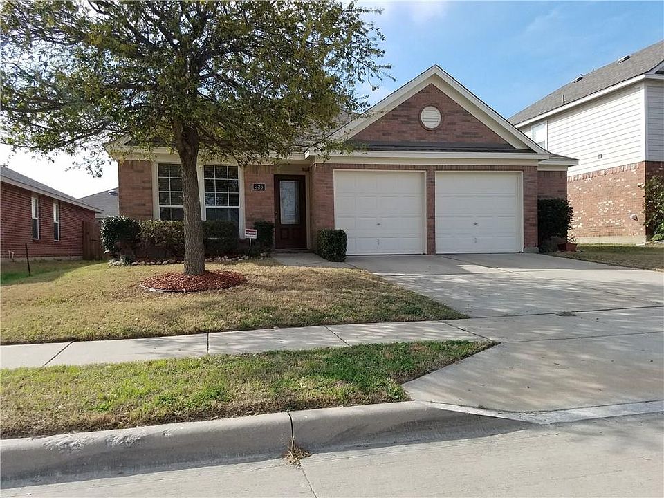 1st image of 325 Turquoise Dr