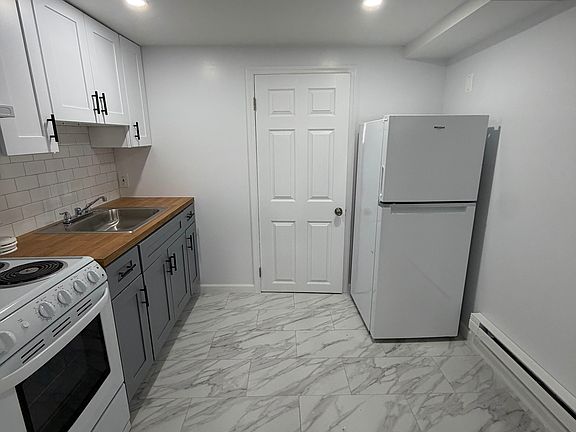 3rd image of 4226 J St