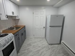 4235 J St, Philadelphia, PA 19124