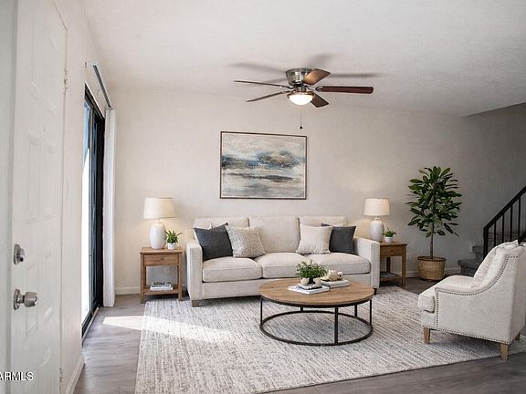 3rd image of 286 W PALOMINO Drive #15