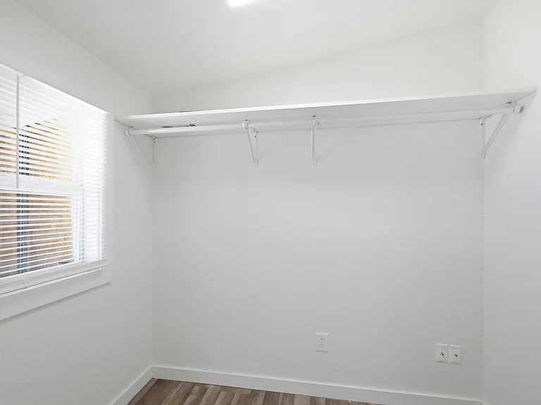 210 N Jackson St #A — Photo 21