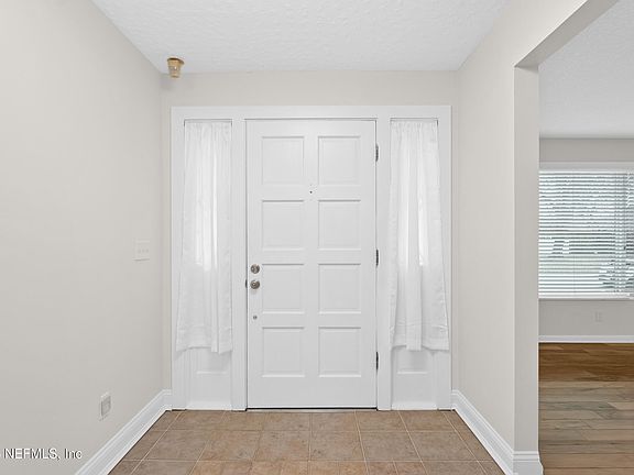 5th image of 2128 MARCIA Drive