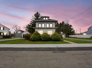 111 Kanouse St, Boonton Town, NJ 07005