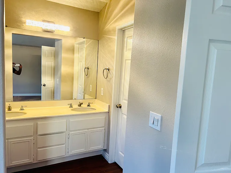 419 Brookhaven Cir — Photo 16