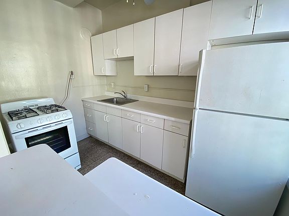 2nd image of 424 Jones St APT 406