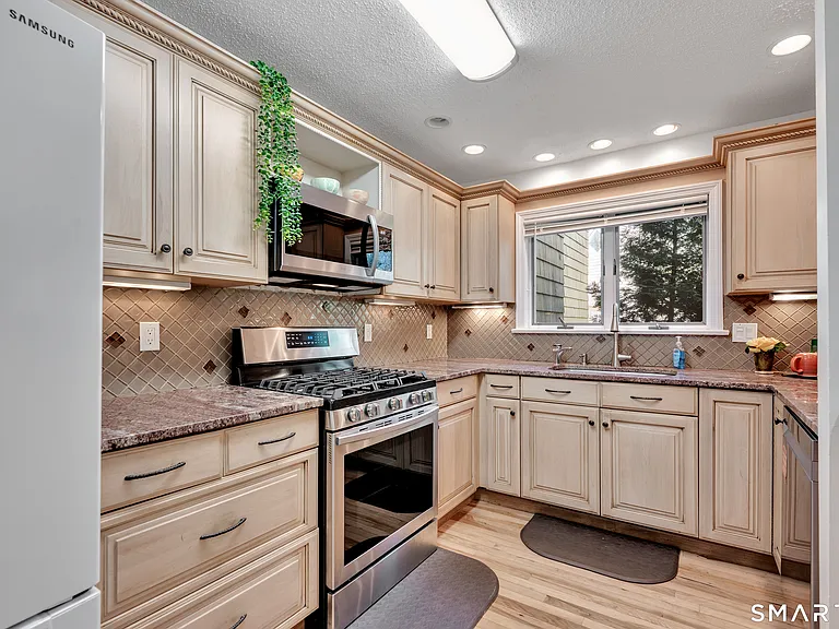 72 Timberwood Rd #72 — Photo 12