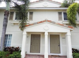 5957 London Ln, Tamarac, FL 33321