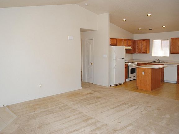 4th image of 9701 Cerro Largo Pl NW