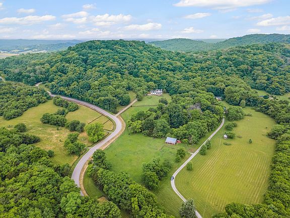 5th image of 6873 Giles Hill Rd