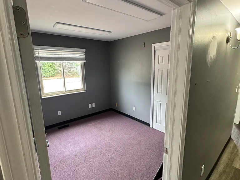 5505 S Sheldon Rd — Photo 9