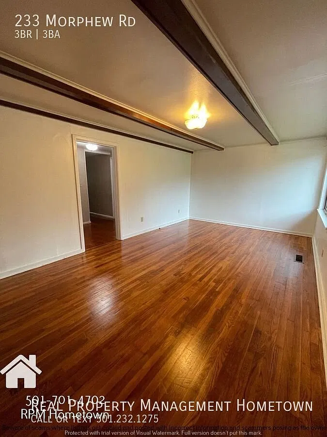 Beautiful 3 bedroom 2.5 bath home on Lake Hamilton — Photo 3