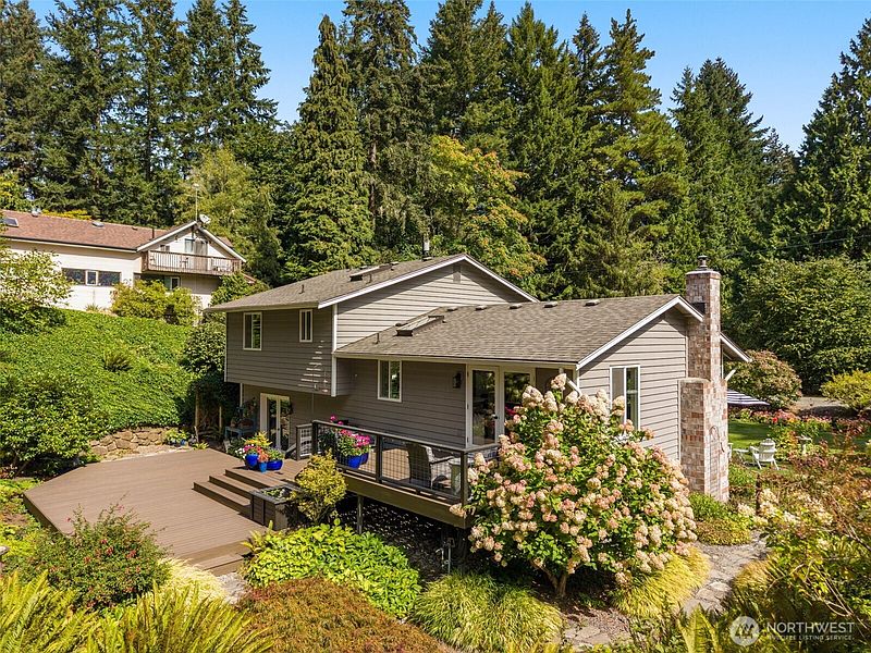 2nd image of 18621 95th Avenue NE