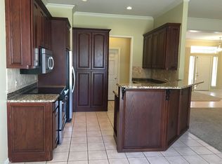 1716 Grey Hawk Rd, Edmond, OK 73003