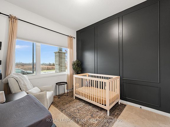 4th image of 198 Rathwell St