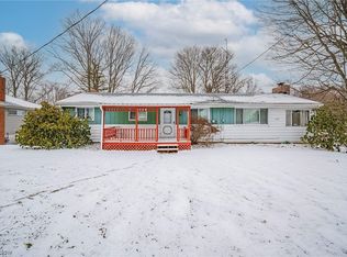 1108 Howell Ave, East Palestine, OH 44413