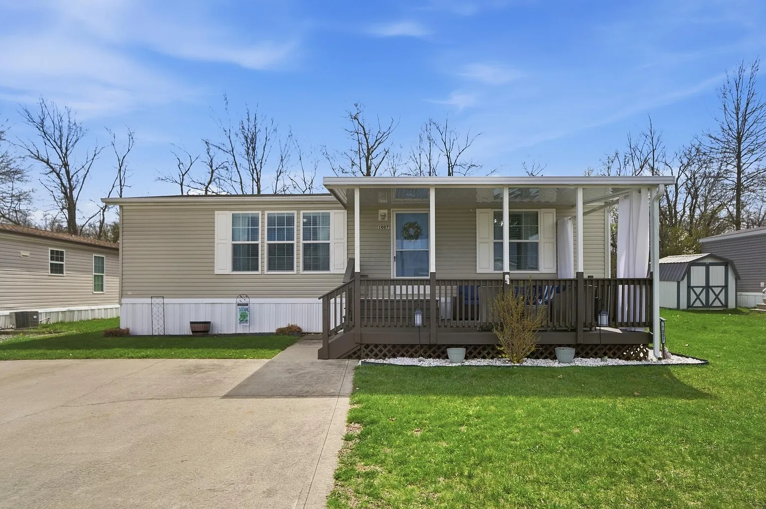 1100 Thornwood Dr Lot 1007 photo 1