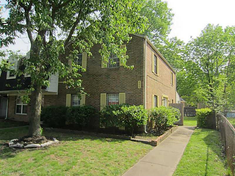 1st image of 5777 W Hastings Arch