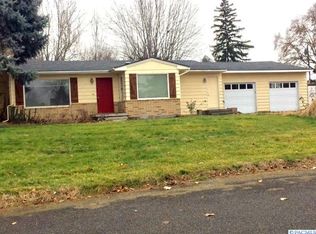 1613 W 9th Ave, Kennewick, WA 99336