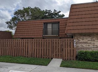 4097 Wimbledon Dr #132, Hollywood, FL 33026