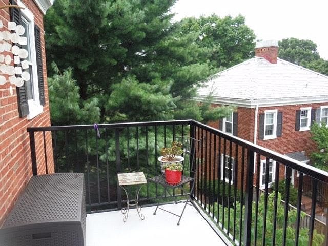 Balcony, left
