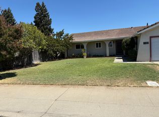 2322 Aspen Grove Dr, Lodi, CA 95240