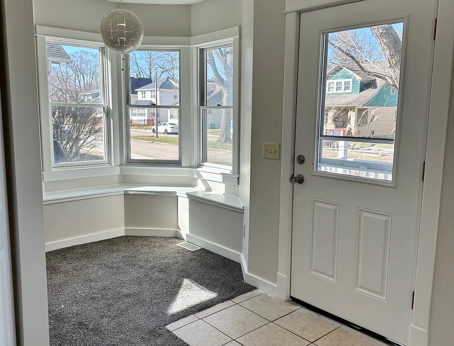 3 bed, 1491 sqft, $1,650 — Photo 3