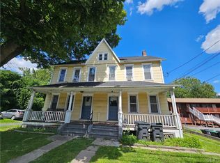 105 Main St, Stockertown, PA 18083