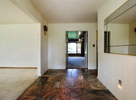 3rd image of 3762 Judy Ln