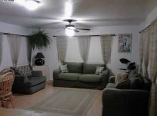 315 Hulali St, Makawao, HI 96768