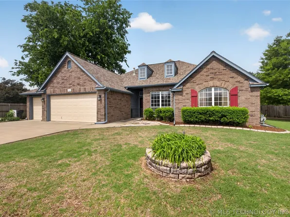 7820 N 161st East Ct, Owasso, OK 74055