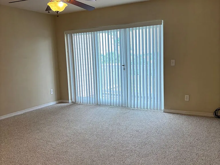 16032 Innerarity Point Rd — Photo 2