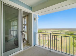 3738 Sandpiper Rd APT 435B, Virginia Beach, VA 23456