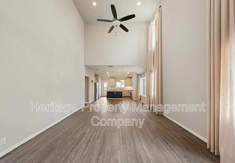 2080 Cowan Dr — Photo 7