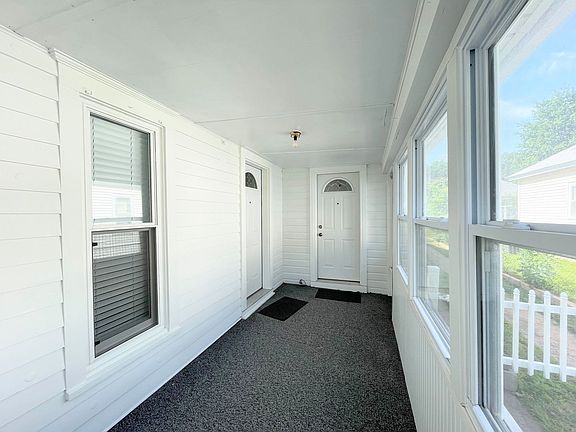 3rd image of 319 E 8th Ave #B