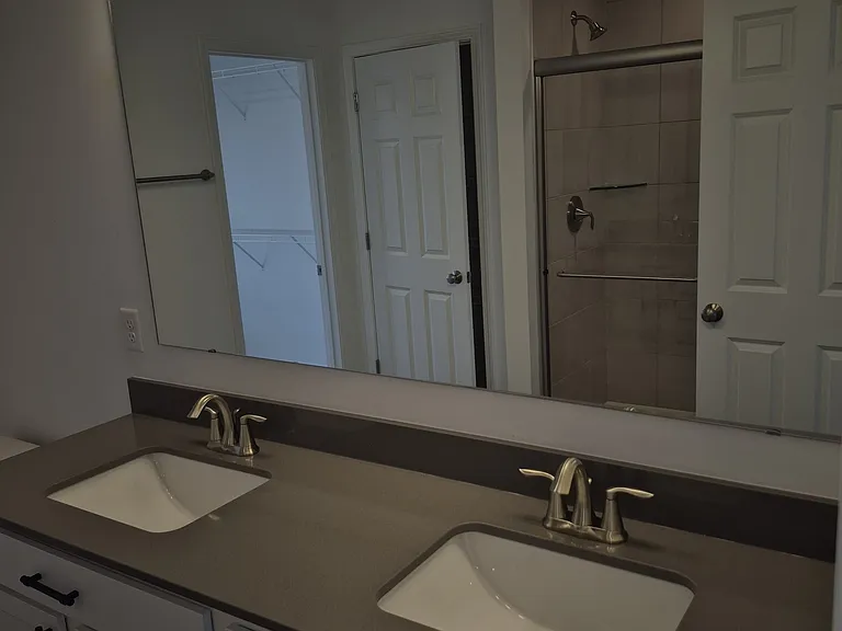10608 Mangrove Dr — Photo 25