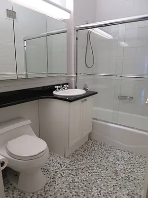 Sold by Sotheby's International Realty | media 22