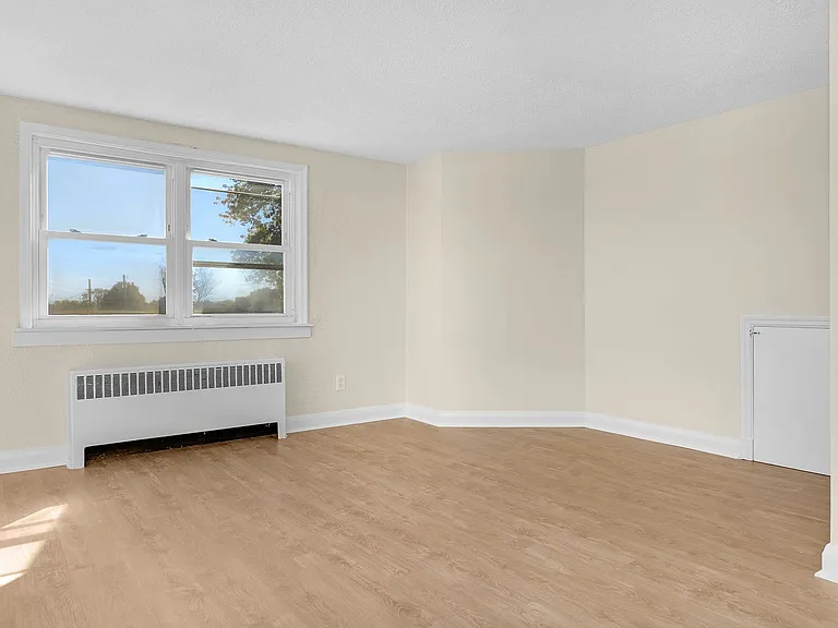 1722 Yakona Rd — Photo 4