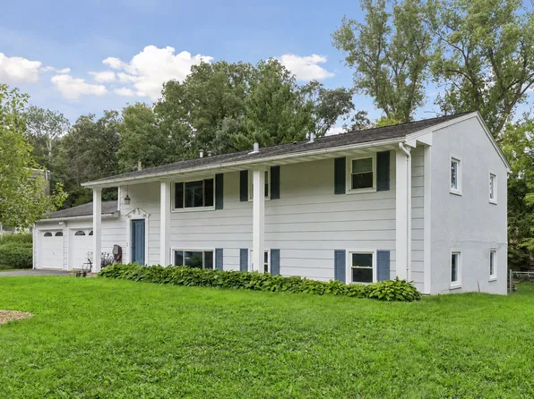245 Glenmoor Ln, Long Lake, MN 55356